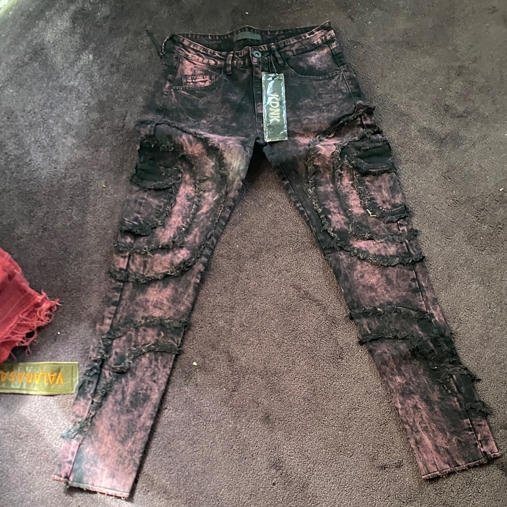 Trendy Black and Pink Distressed Skinny Jeans